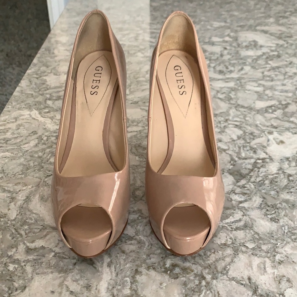 Guess Patches Peep Toe Heel Beige Size 9.5M